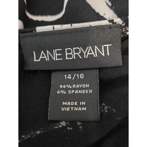 Lane Bryant Black & Cream Faux Wrap Business Casual Blouse 14/16 - Picture 4 of 4